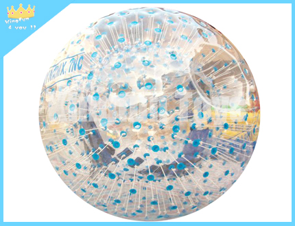 Inflatable zorb ball with dots