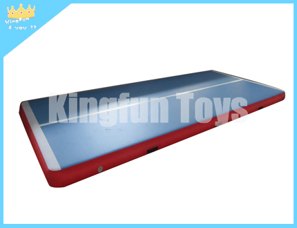 Blue Training air mattress with red